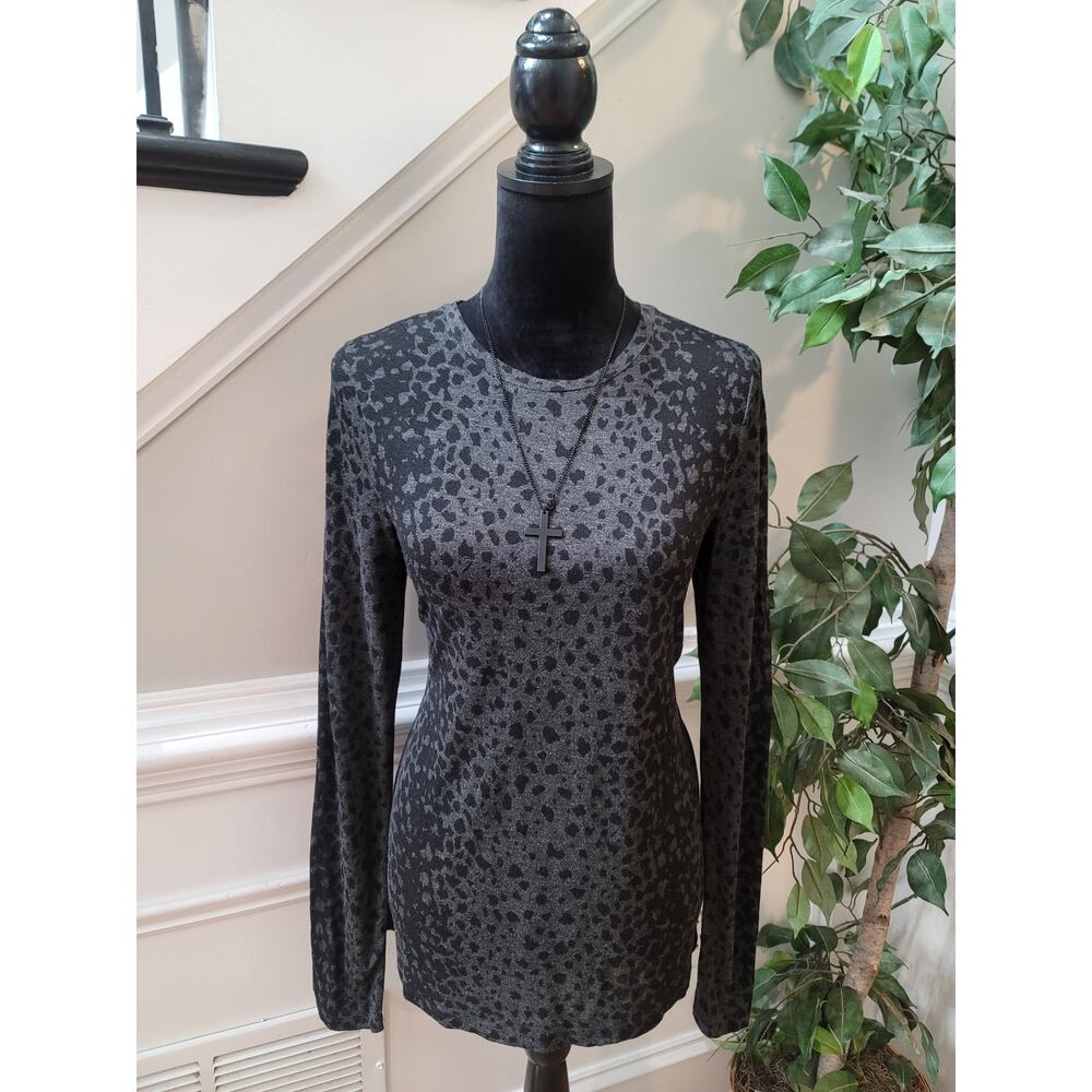 Vince. Top Womens Small Gray Black Leopard Crew Neck Long Sleeve Casual Pullover - Picture 2 of 10